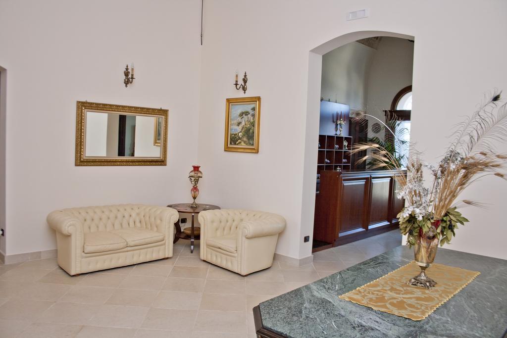 Tenuta Lama Gorga Трани Екстериор снимка